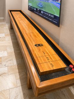 York Olhausen Maple Shuffleboard table. 16'