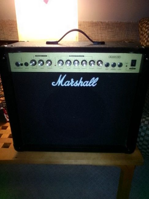 Brand New marshall G30rcd Comes With Manual