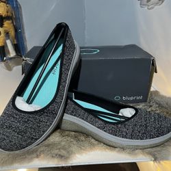 Bluprint Comfort Gray Women Flats