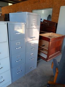 Filing cabinet 4 Drawers Only