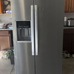 36-Inch Wide Side-By-Side Refrigerator - 28 Cu. Ft.