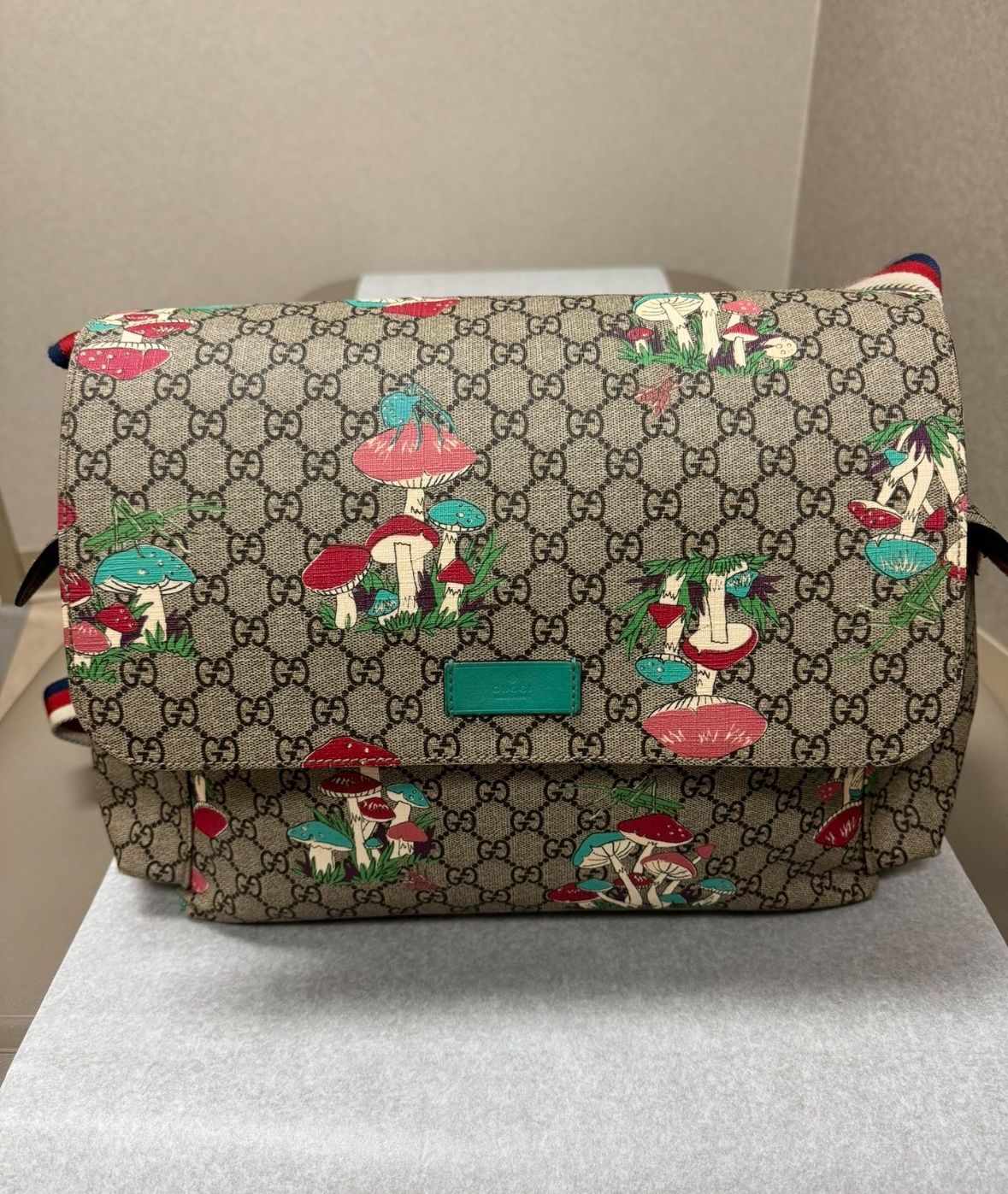 Used but in great condition Gucci Supreme Mushroom Canvas Baby Diaper Changing Bag Italy Handbag