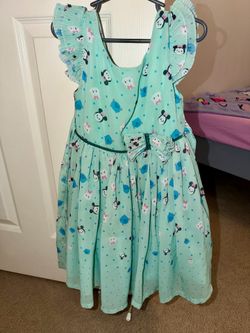 Disney dress size 6
