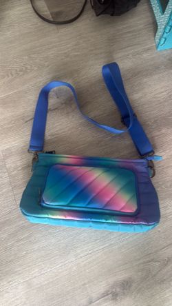 Woman’s Ihkwip crossbody