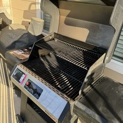 Nexgrill Neevo 720 BBQ