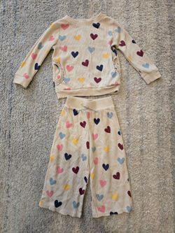 Baby girl toddler size 24 months very comfy pants set