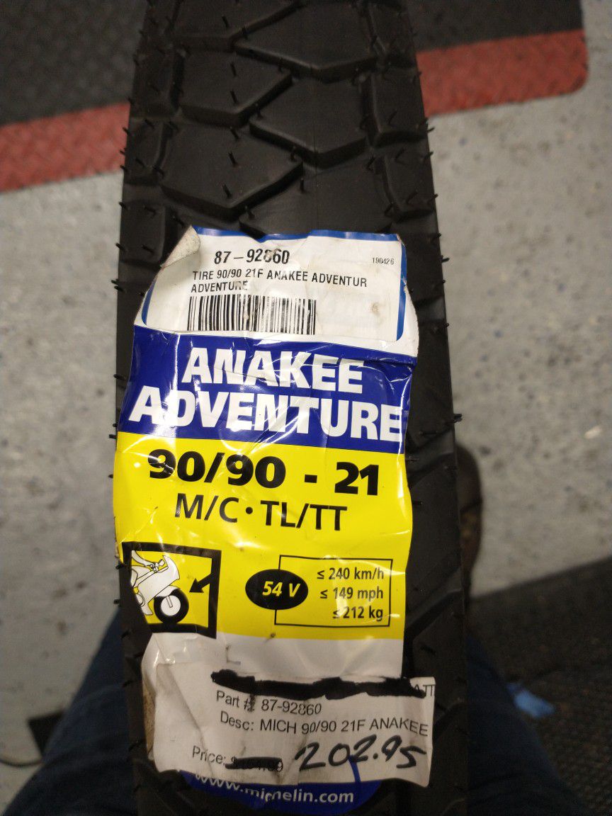 90/90-21 New Michelin Anakee Adventure Motorcycle Tire
