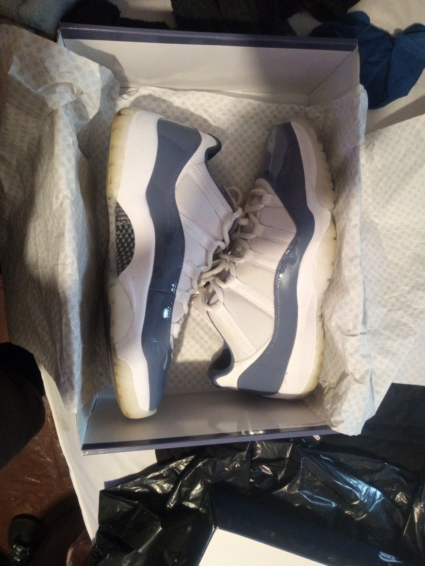 Jordan 11