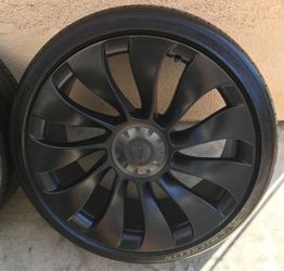 Tesla Model Y Performance Uberturbine 21 inch wheels