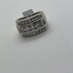 GENTLEMAN RING 14KT WHITE GOLD, 2.65ctw NATURAL DIAMOND, 16.4 GRAMS, SIZE 8