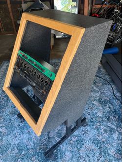 KK Audio Rolling Rack