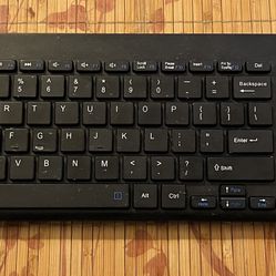 Blackweb Wireless Touch Keyboard