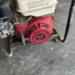 Honda GX240 Engine Is Good, Water Pump Is For Parts. Engine Good 