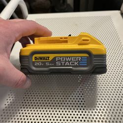 DeWalt battery 