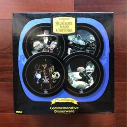NBC Nightmare Before Christmas 10th Anniversary Dinnerware Plate Set Of 4