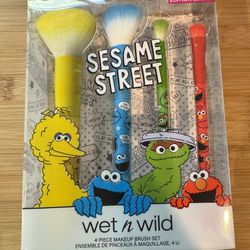 Wet N Wild Limited Edition Make Up Brush Set 