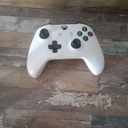 Xbox One Wireless Controller 