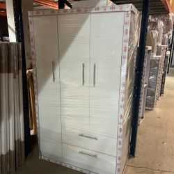 Wardrobes 🚚(Immediate-Delivery)💨