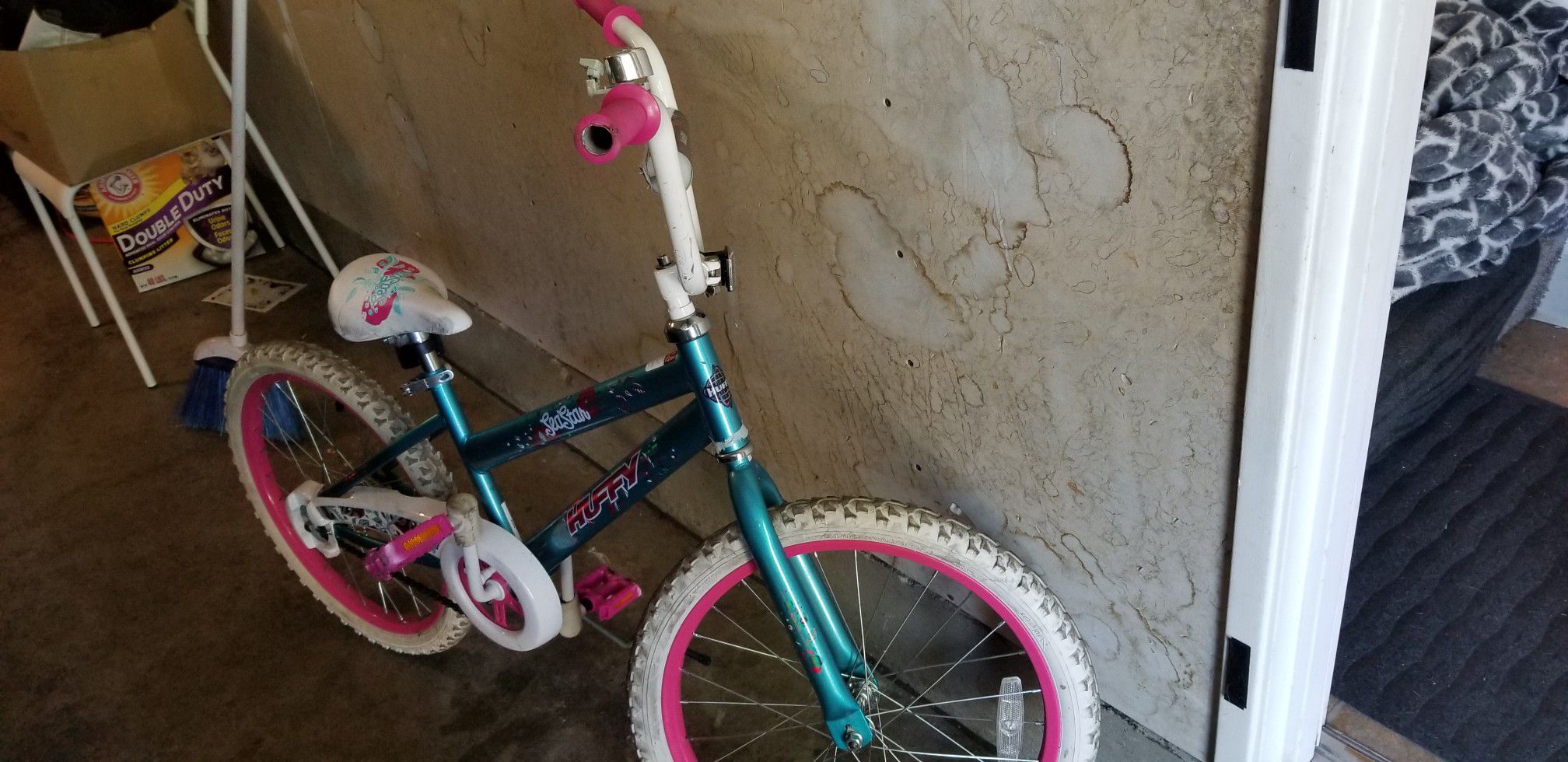 Kids bicycle/ bike