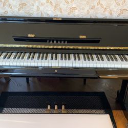 Yamaha U3 Piano