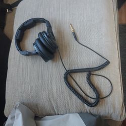 Sennheiser HD 280 PRO  Headphones For Sale