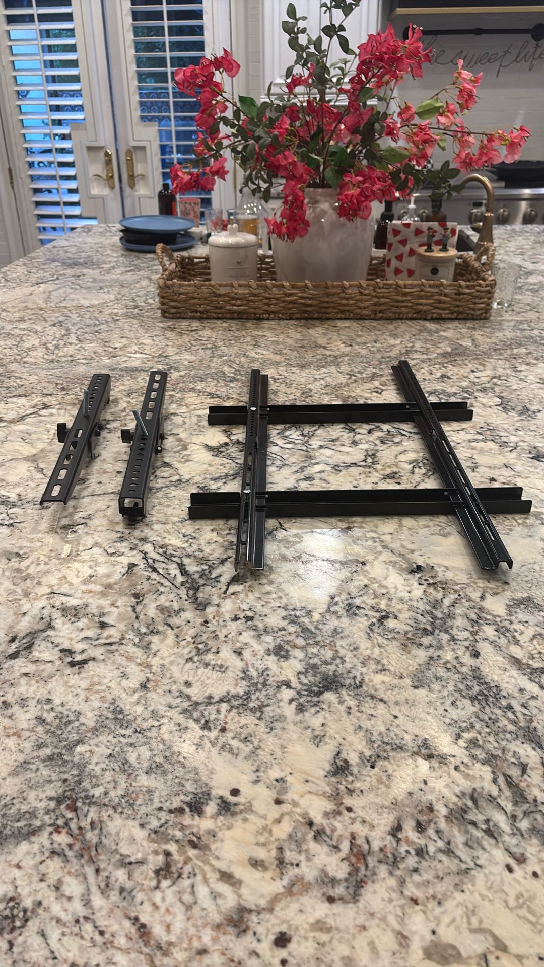 Tv Mount
