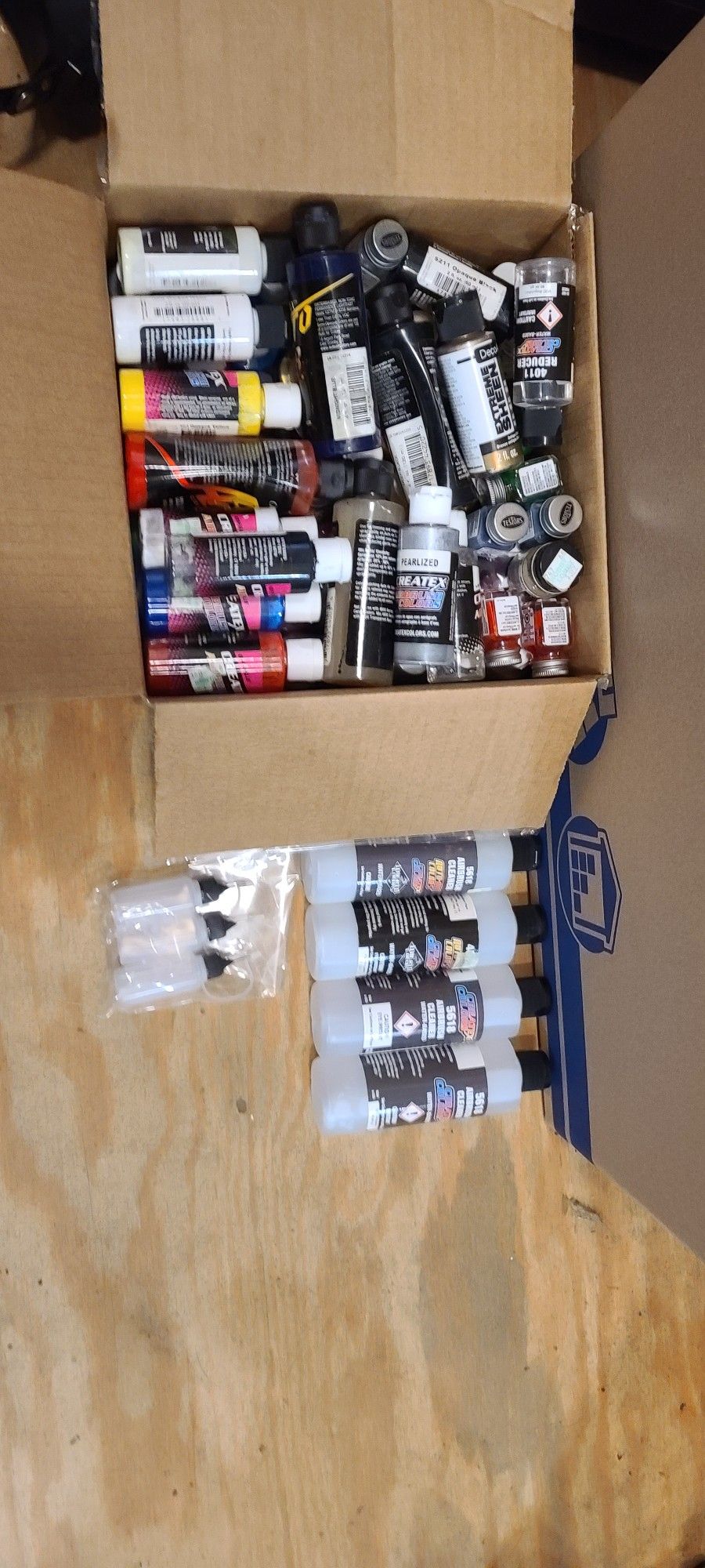 Airbrushing And Modeling Supplies