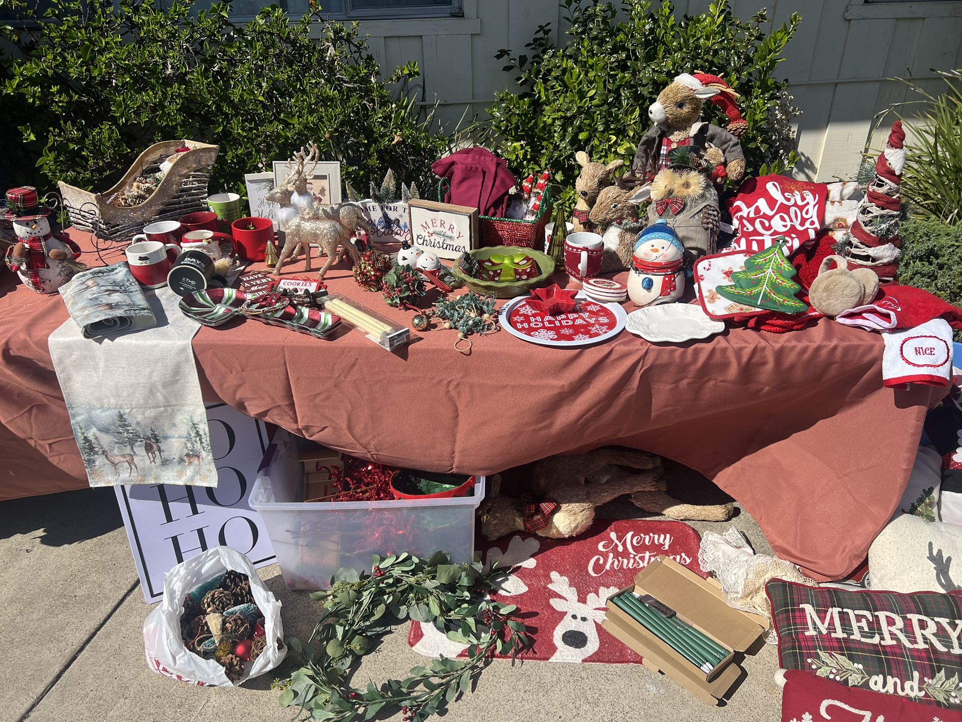 Christmas Home decor -yard sale