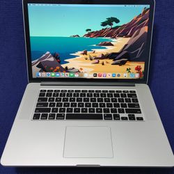 Macbook Pro 15" Retina Display i7-16GB-250GB SSD