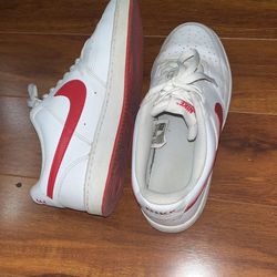 Nike Courtvisions Red bottom