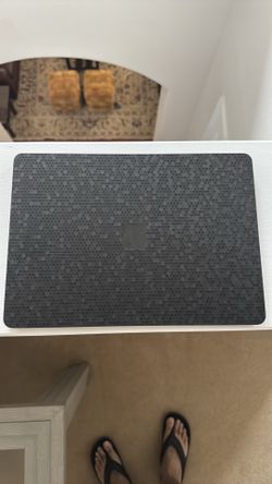 MacBook Air M2
