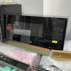 Counter Microwave Ge Brand New