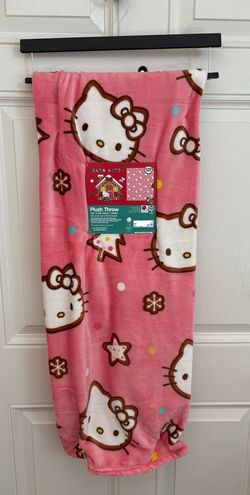 Hello Kitty Christmas Blanket