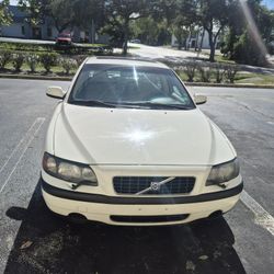 2001 Volvo S60