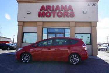 2017 Toyota Prius v