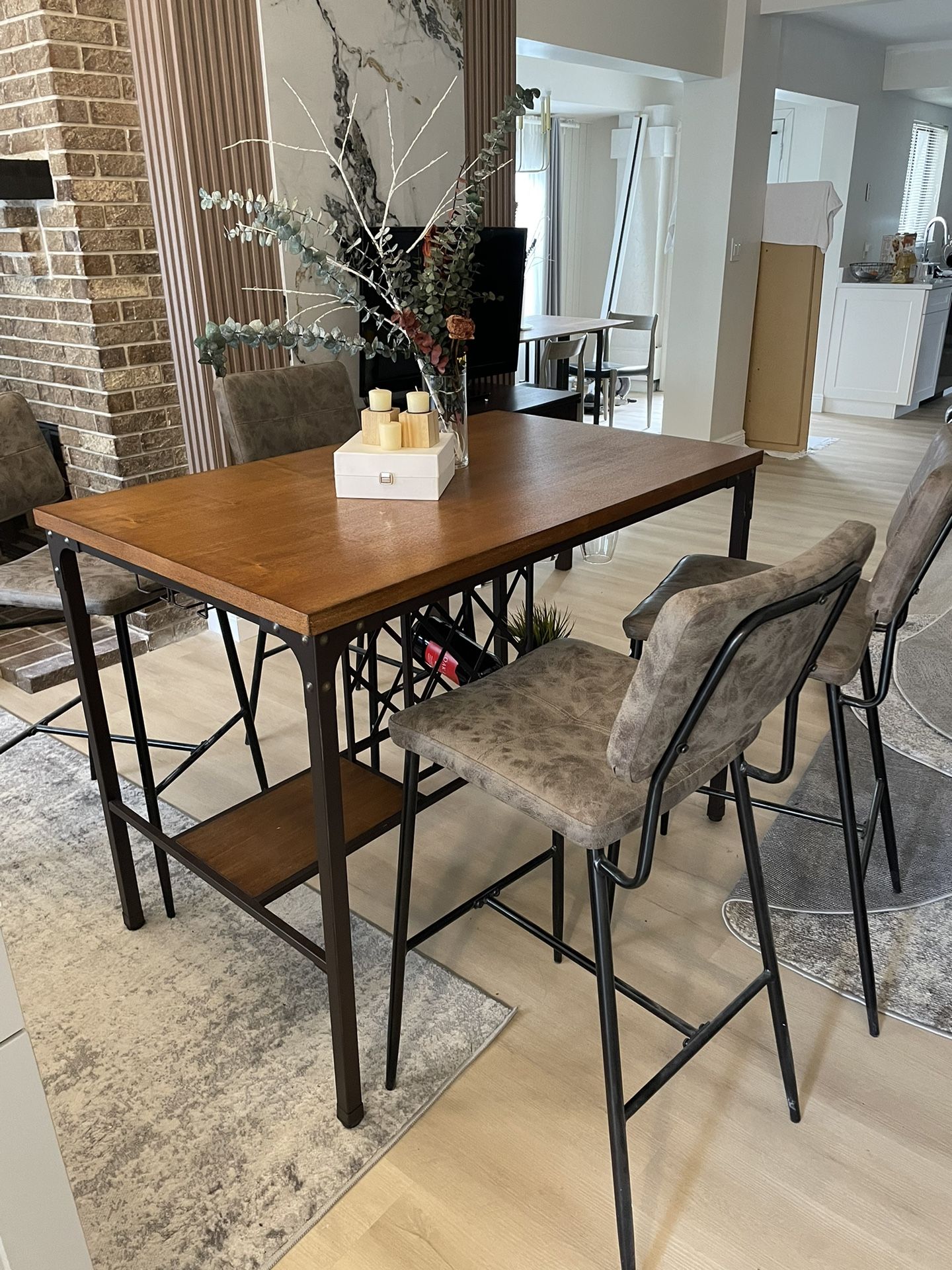 High Top Bar Table With Wine Rack And Chairs