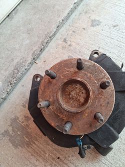 Chevy truck front bearing hub, good condition