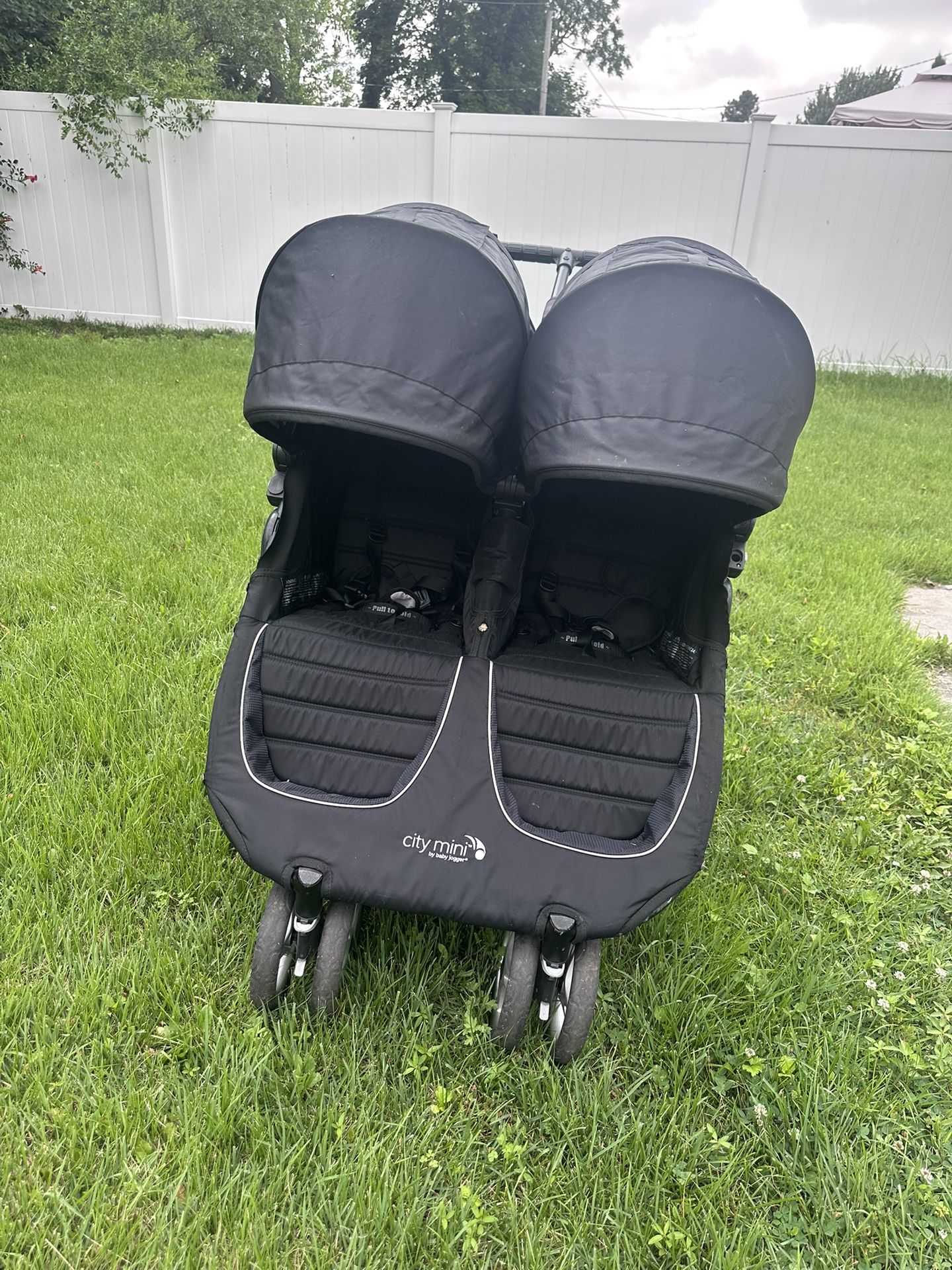 Stroller 
