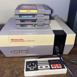 Nintendo NES w/ Controller + 4 Games – Plug & Play Classic!
