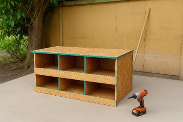 Chicken Nesting Boxes/Cajas De Nido Para Gallinas