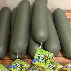 Pickle Squishy