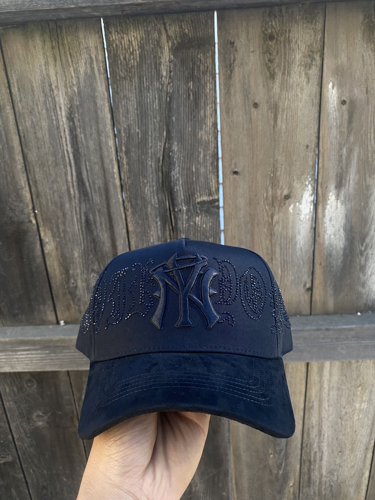 Thirty One Hats “NY Crystal Black”
