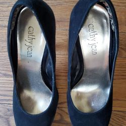 Cathy Jean black heels 8.5