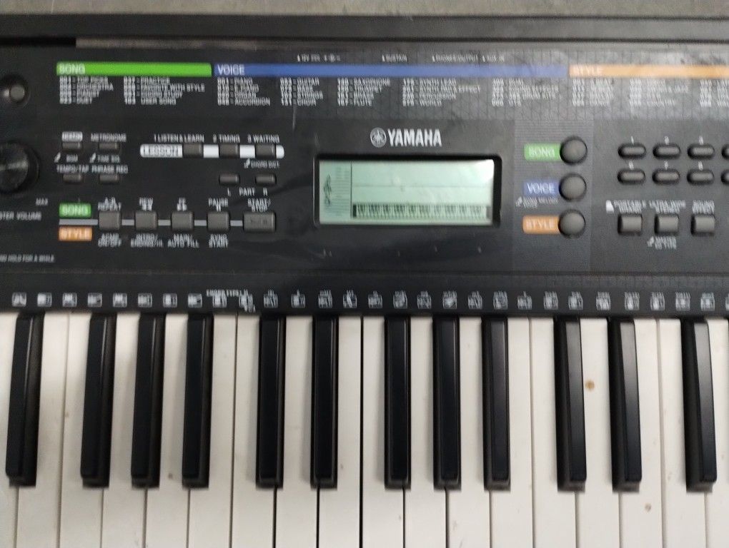 Yamaha Keyboard