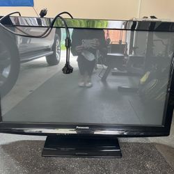 42” Panasonic TV 