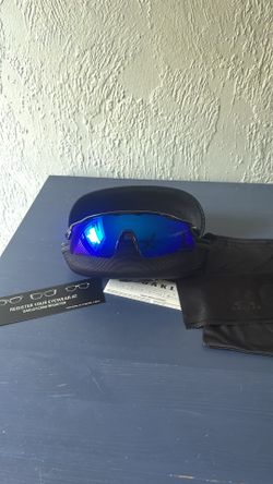Oakley Radar Blue Iridium Sunglasses - Like New w/ Case