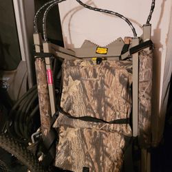 Climbing Tree Stand