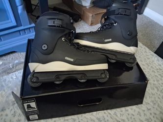 New Razor Skates Size 10