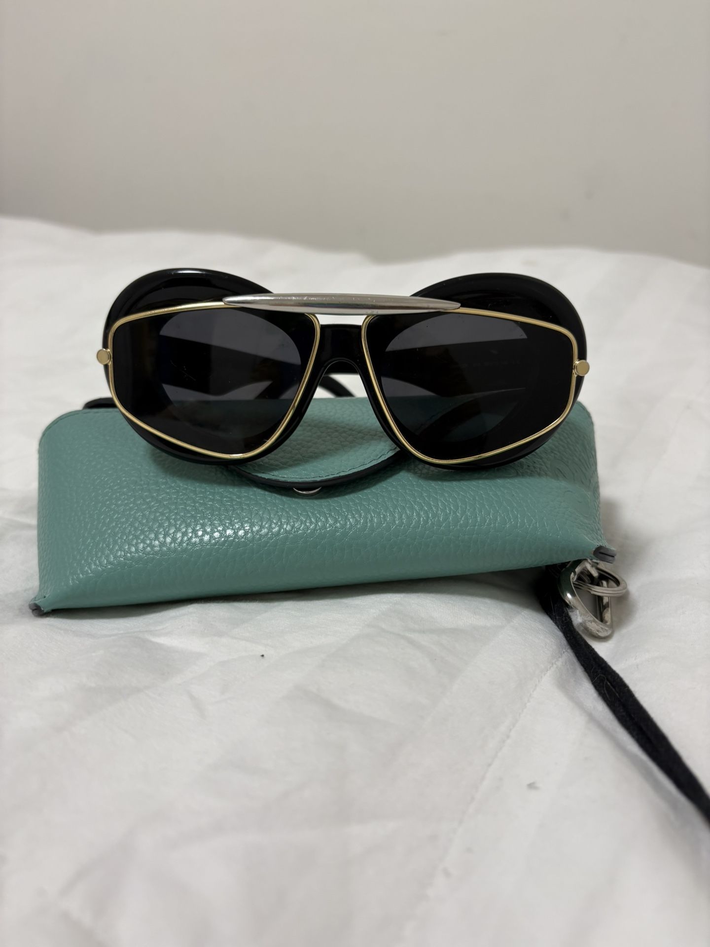 Signature Loewe Double Frame LW40119I