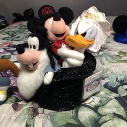 Walt Disney 2000 Millennium Bean Bag Plush Set Mickey, Donald & Goofy In Hat 
